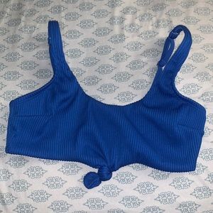 Hollister swimsuit top🌊